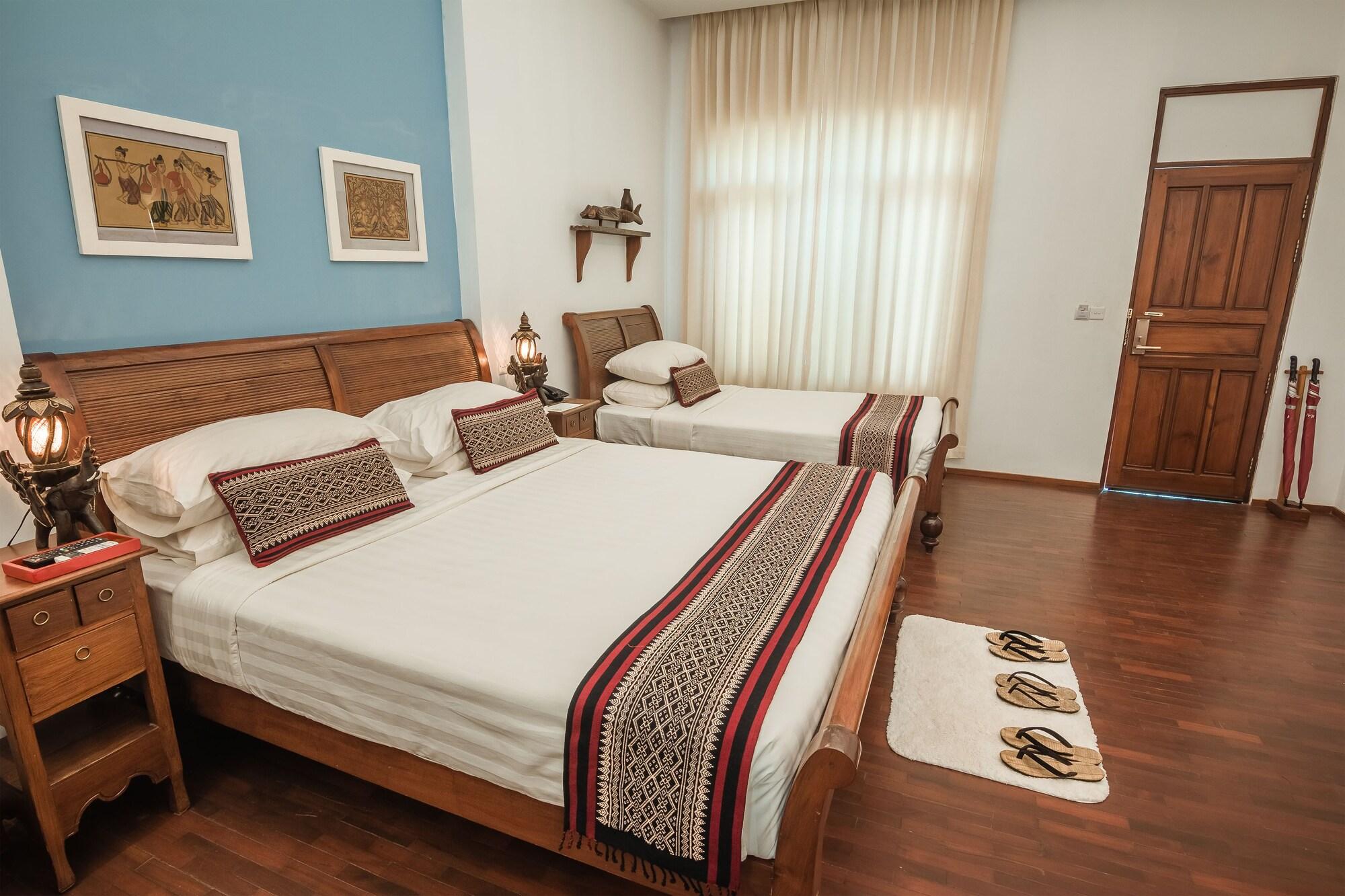 Areindmar Hotel Bagan Bagian luar foto